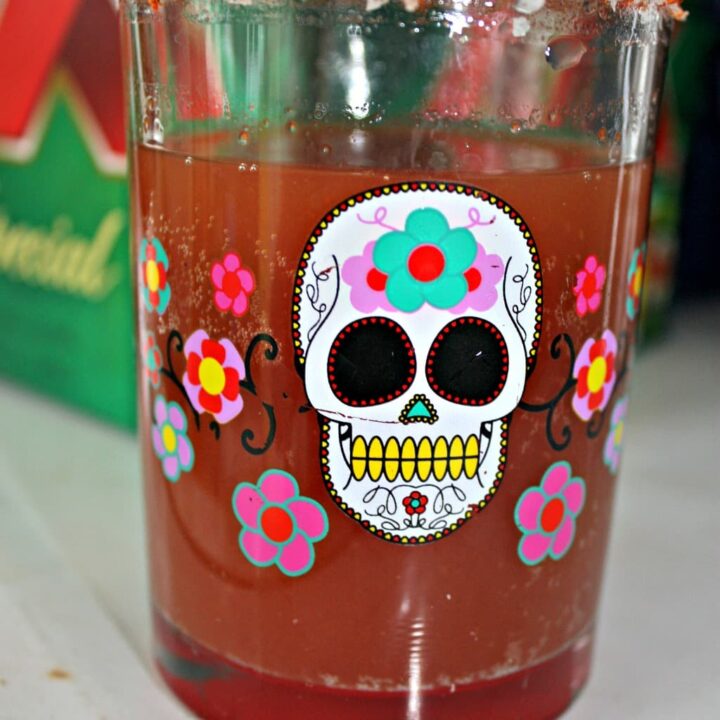 Simple Michelada Recipe Mexican Beer Cocktail The Foodie Affair