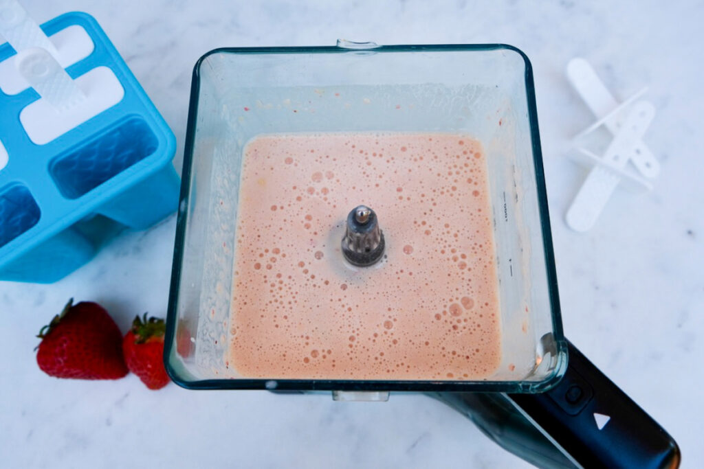 Blended fruits before pouring into popsicle molds. 